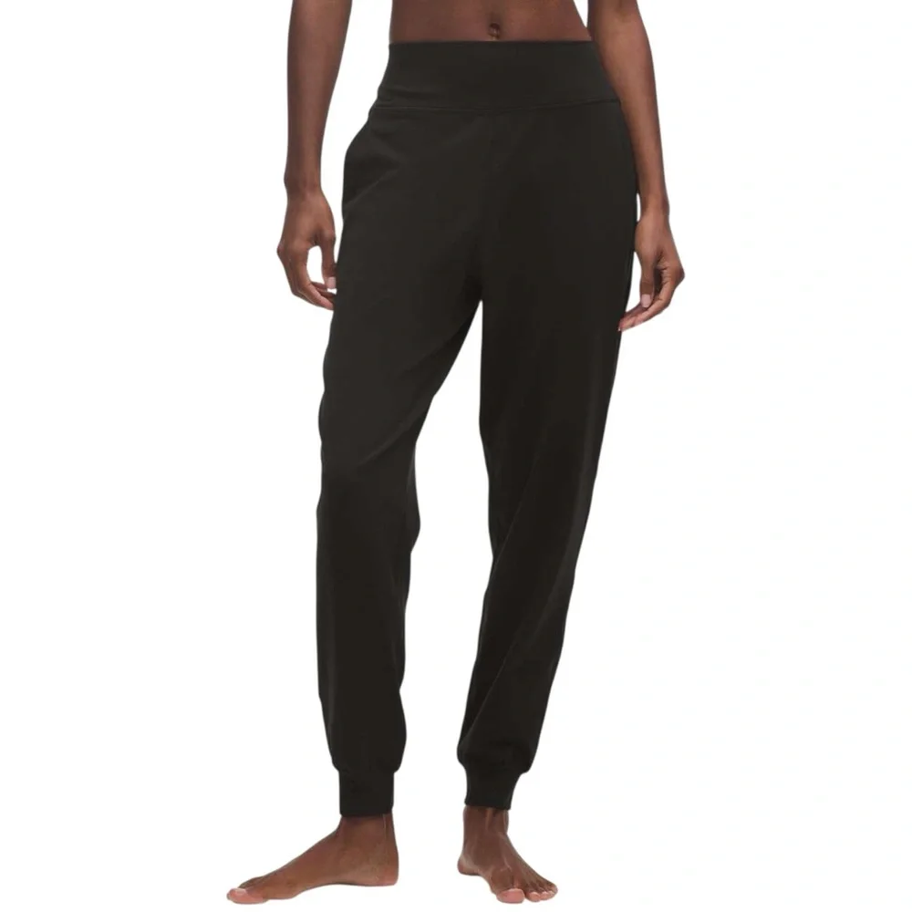 NWT Lululemon Align High-Rise Jogger size 6 in Black - Picture 1 of 10